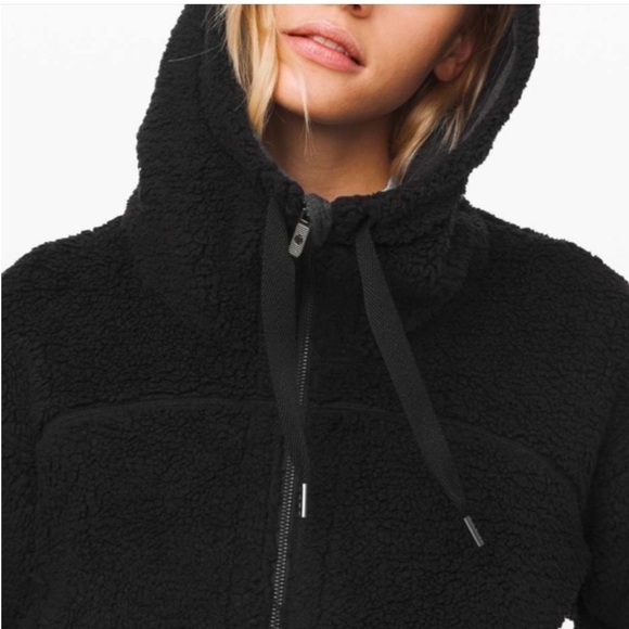 Lululemon Short Sweet Sherpa Jacket Fleece Reversible Heathered Core Black Teddy - Picture 16 of 16
